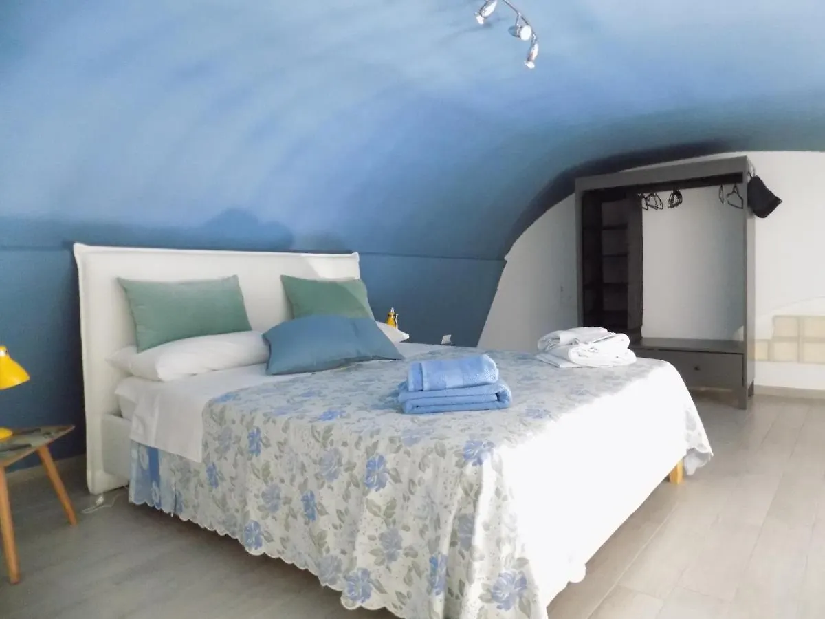 Stupendo Basso Nel Cuore Di Napoli